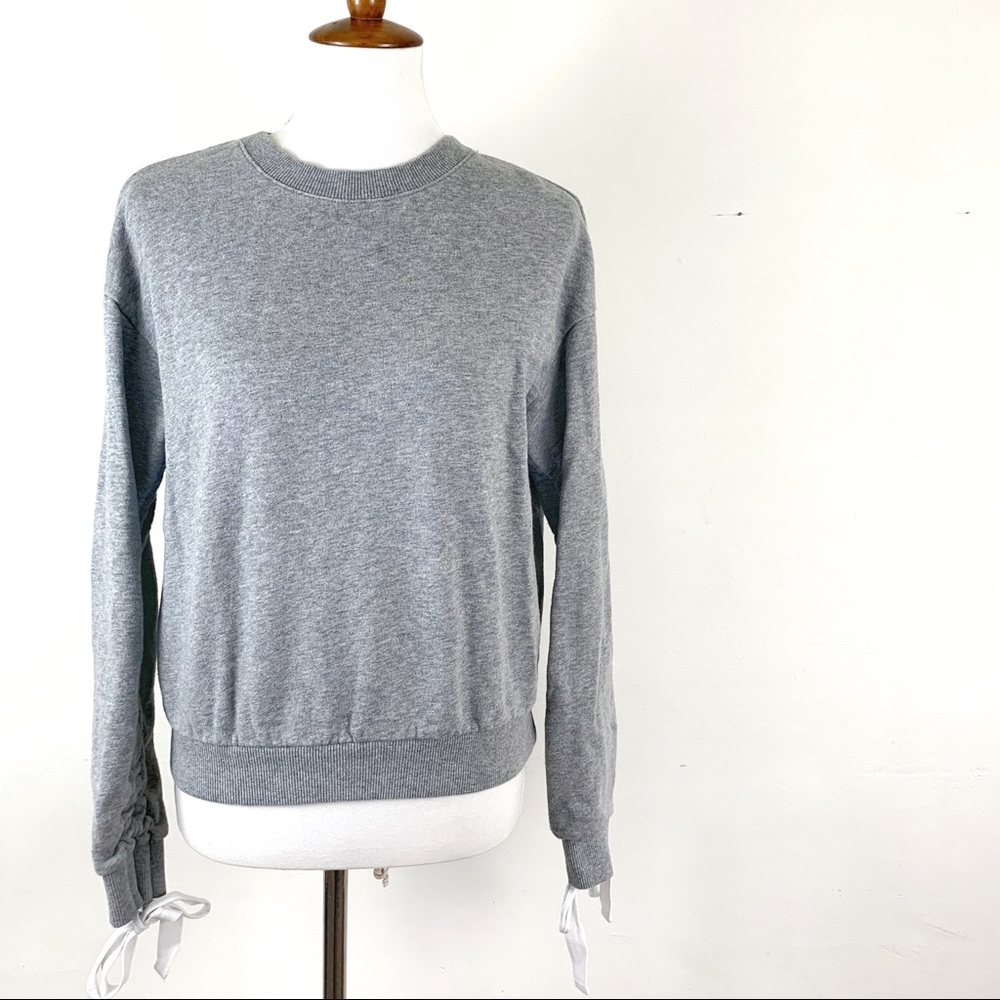 For The Republic Crewneck Top Sweatshirt XX Gray